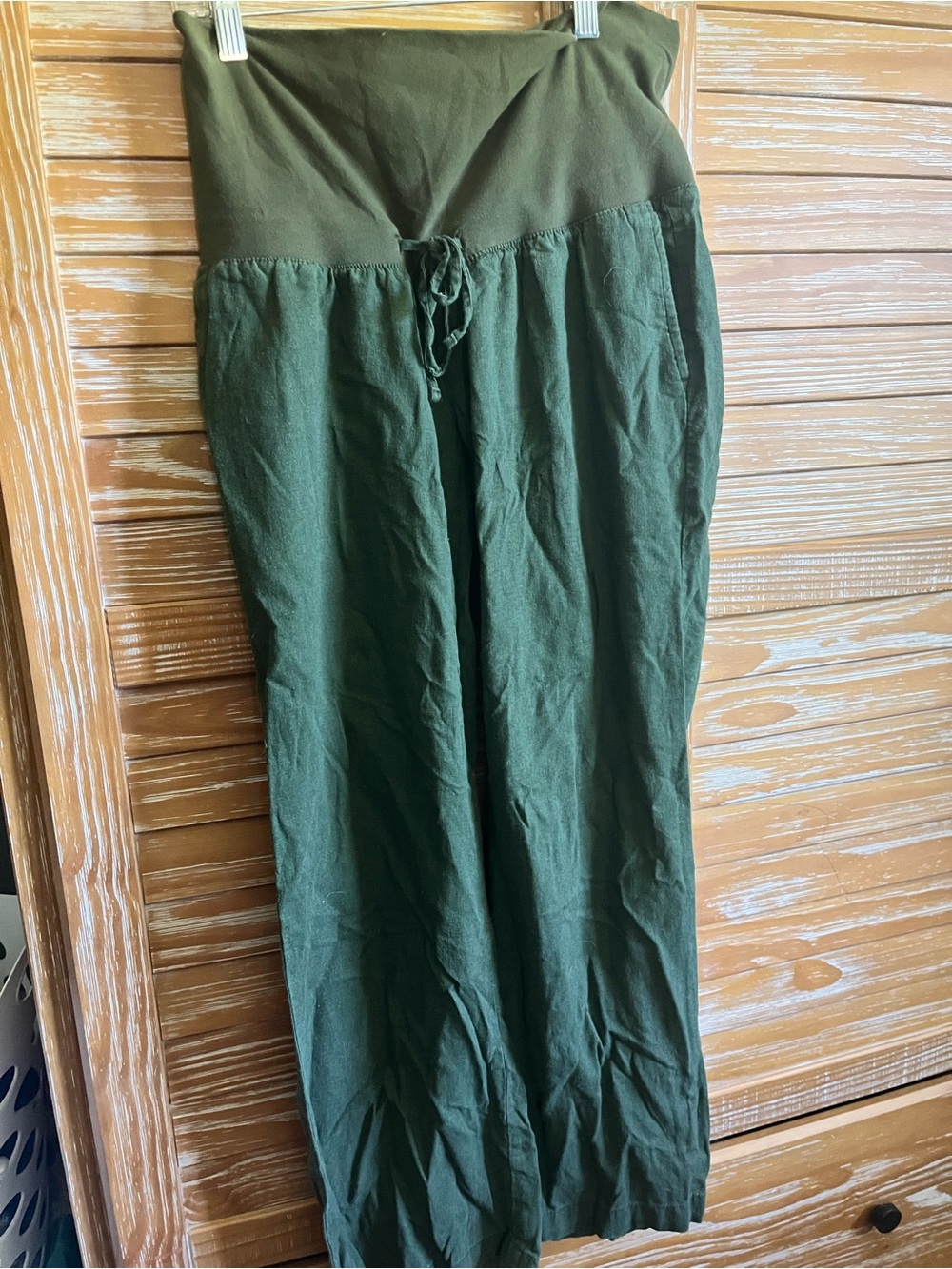 Old Navy Maternity Olive Green Women’s Linen pants